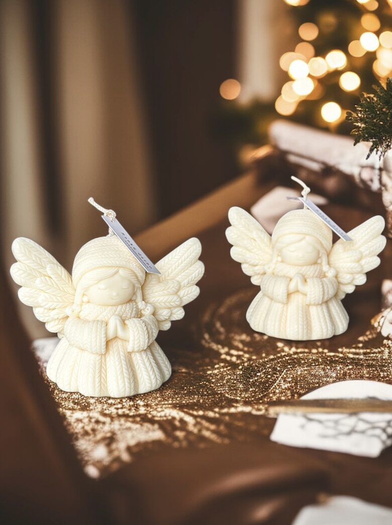 Sojų vaško žvakė KALĖDINIS ANGELAS (didelis)