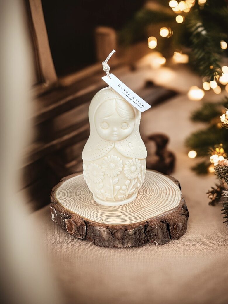 Sojų vaško žvakė LELYTĖ "Matrioška" nr.1