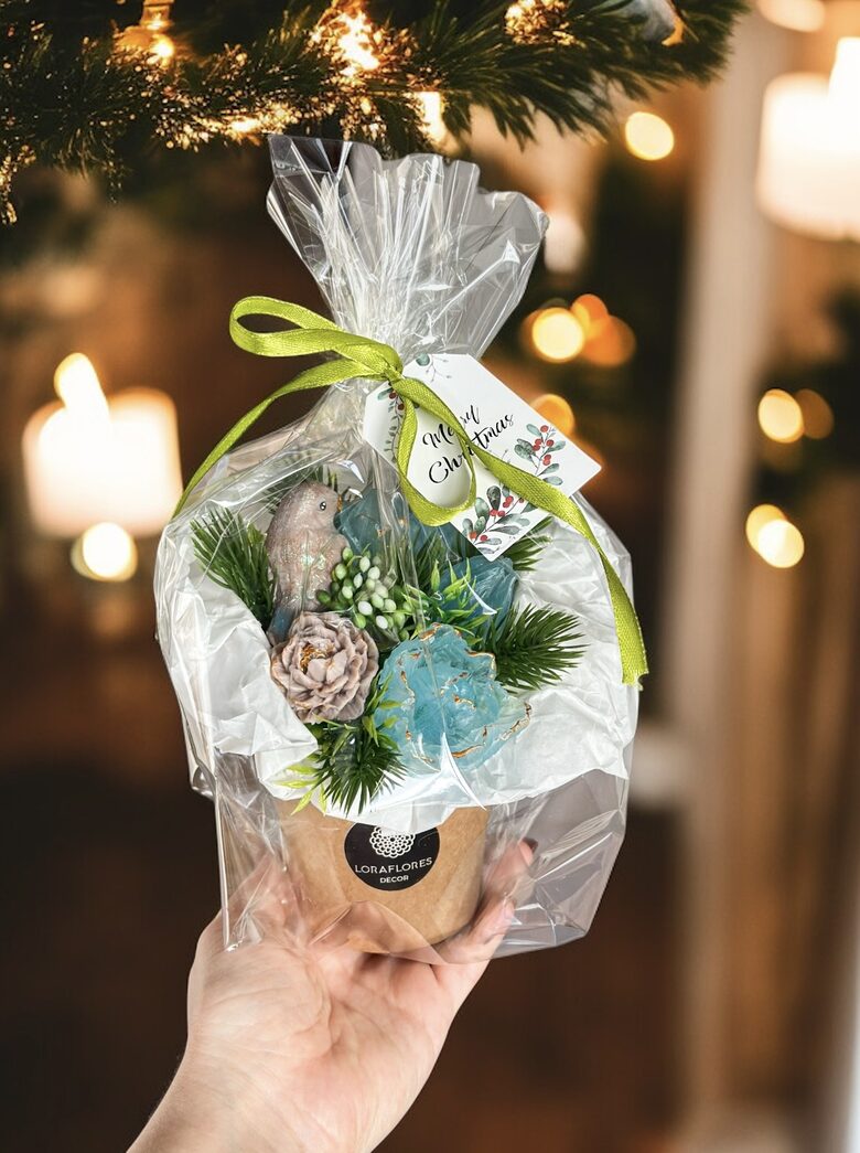 Kalėdinė "ledo gėlių" puokštelė, S