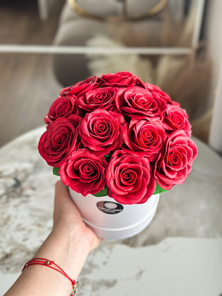 Didelių Muilo rožių kompozicija VERONA, M