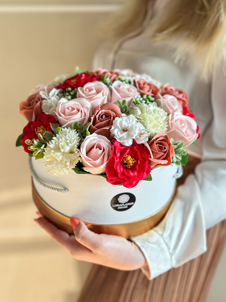 Plonojo muilo gėlių puokštė HARMONIJA, L