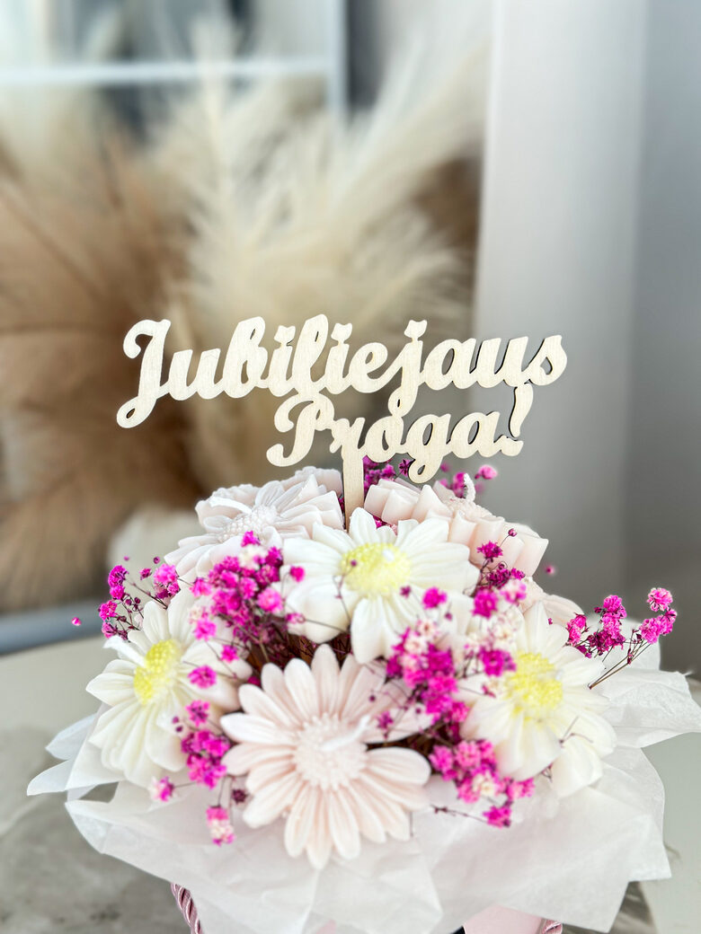 Smeigtukas medinis JUBILIEJAUS PROGA (L-M dydžio puokštėms)