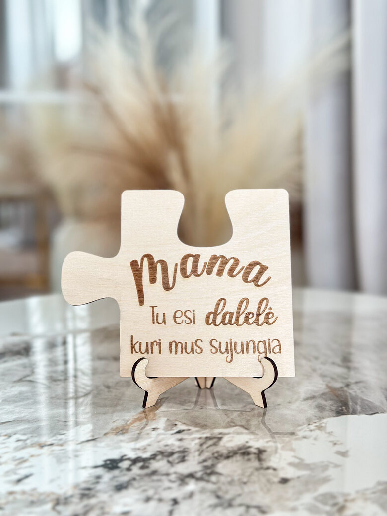 Medinė lentelė MAMA DELIONĖS DALELĖ