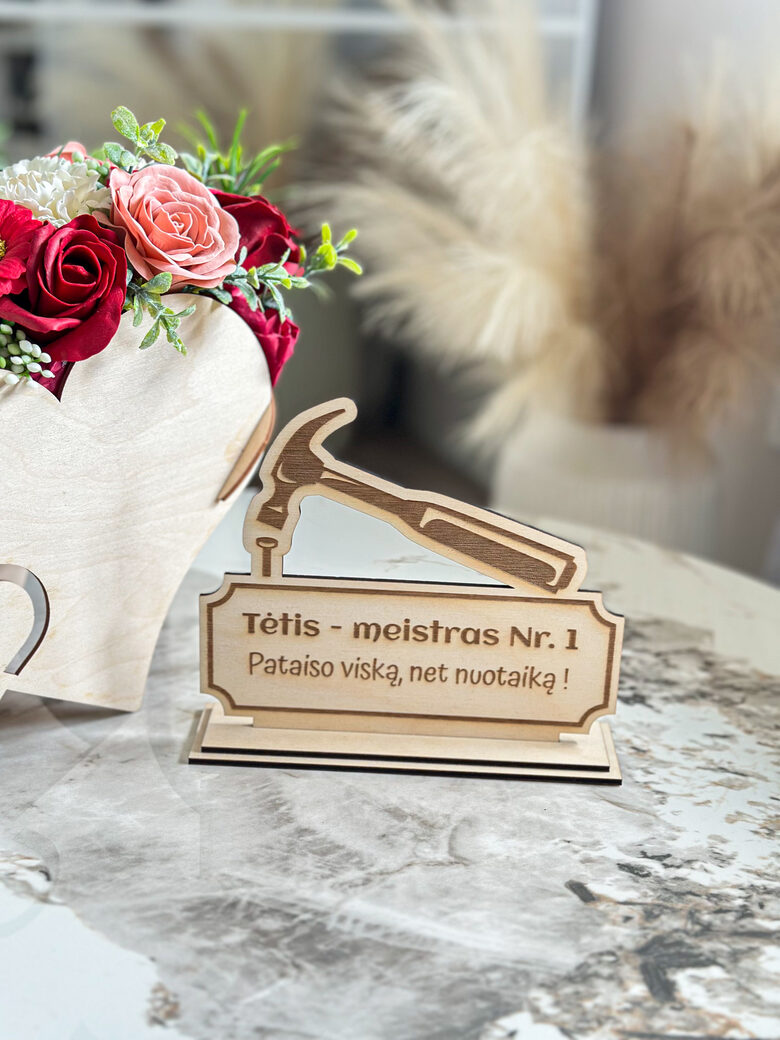 Medinė nominacija MEISTRAS NR.1