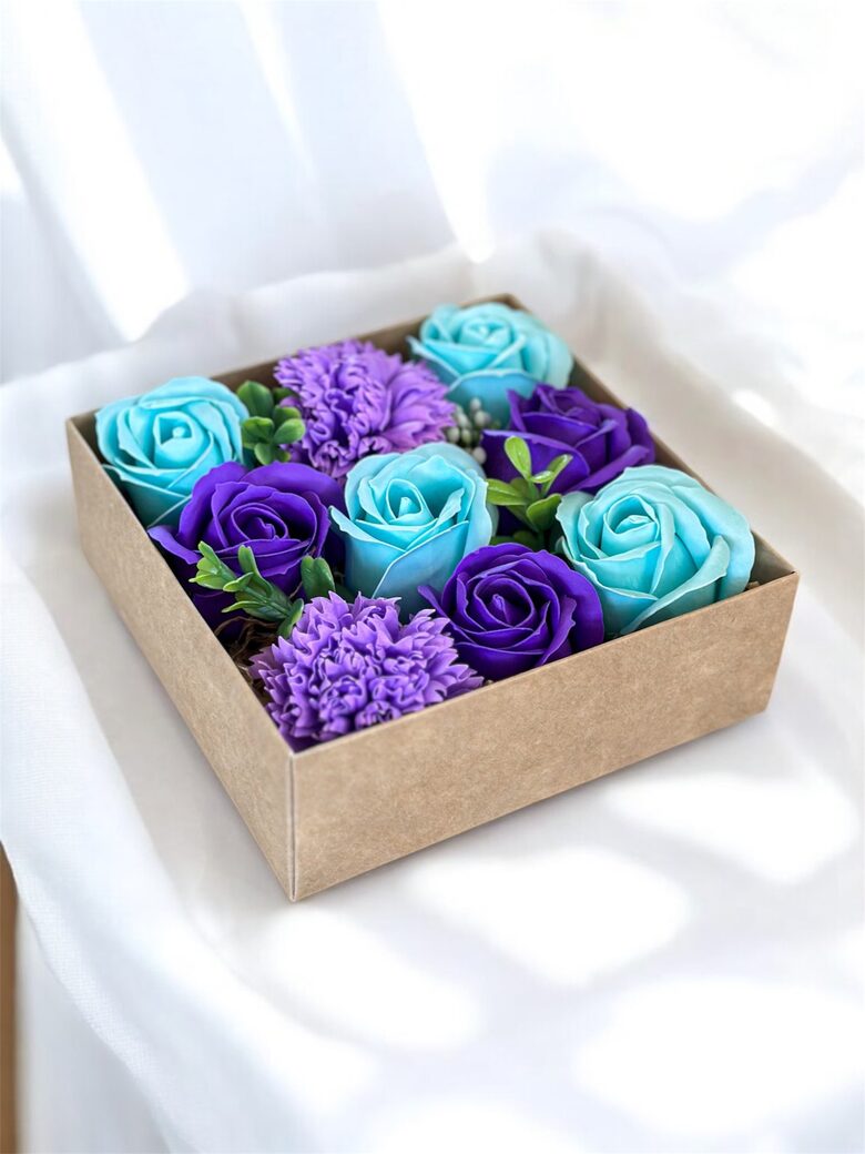 Muilo gėlių dežutė, VIOLETINĖ-ŽYDRA