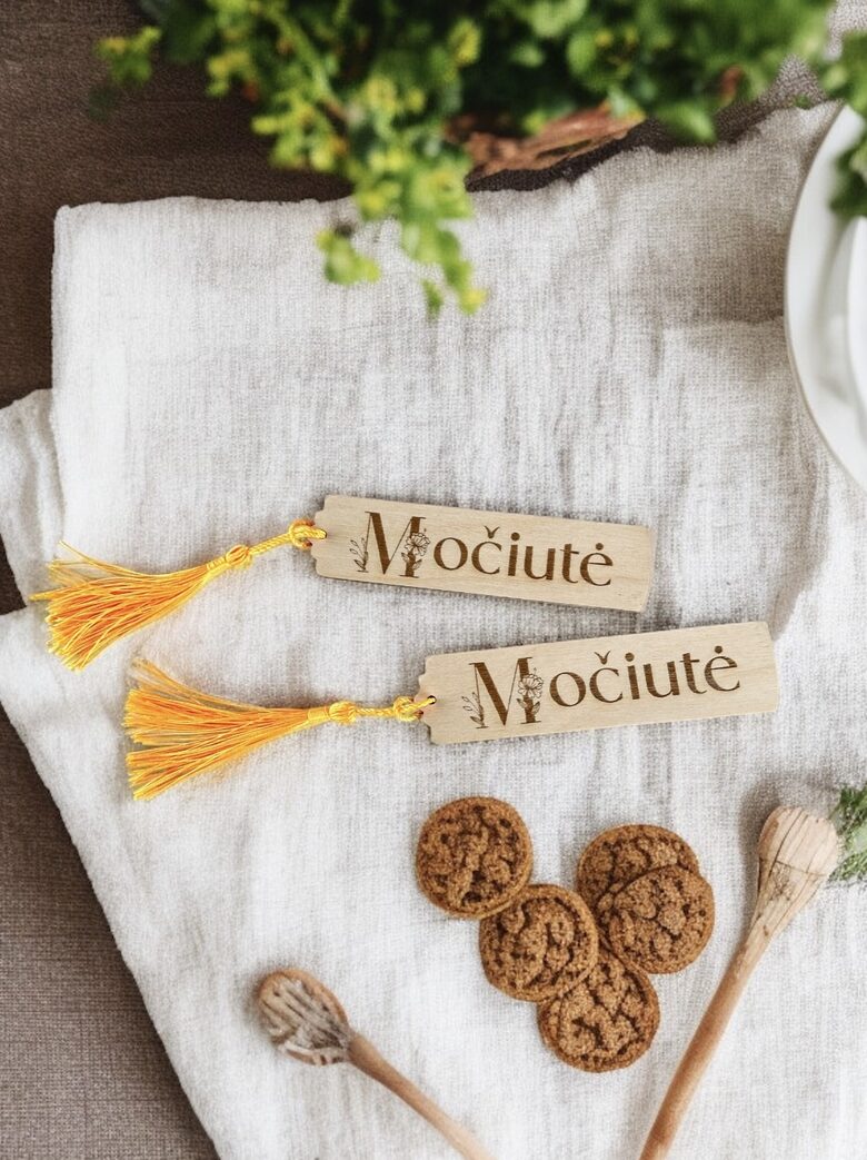 Knygos skirtukas personalizuotas MOČIUTĖ