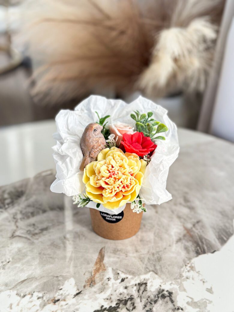 3-yjų žiedų muilo puokštelė Nr.8