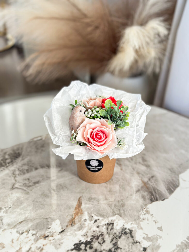 3-yjų žiedų muilo puokštelė Nr.1