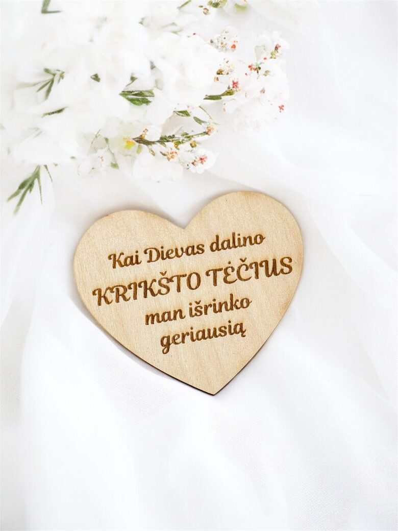 Magnetukas medinis - Širdelė Krikšto tėčiui
