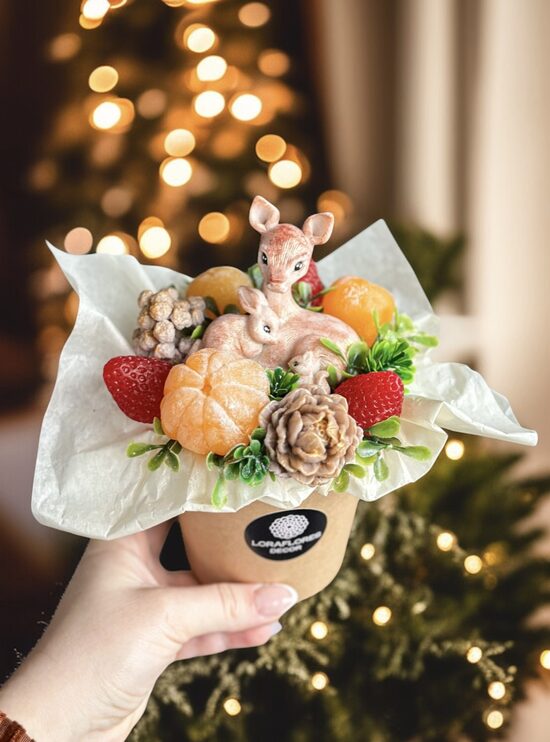 Kalėdinė kompozicija su miško gyvūnais, SM