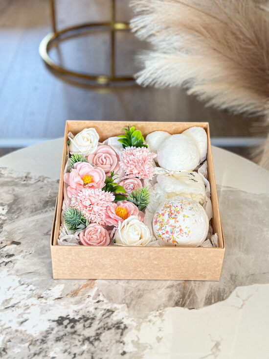 Dovanų rinkinys LOVELY