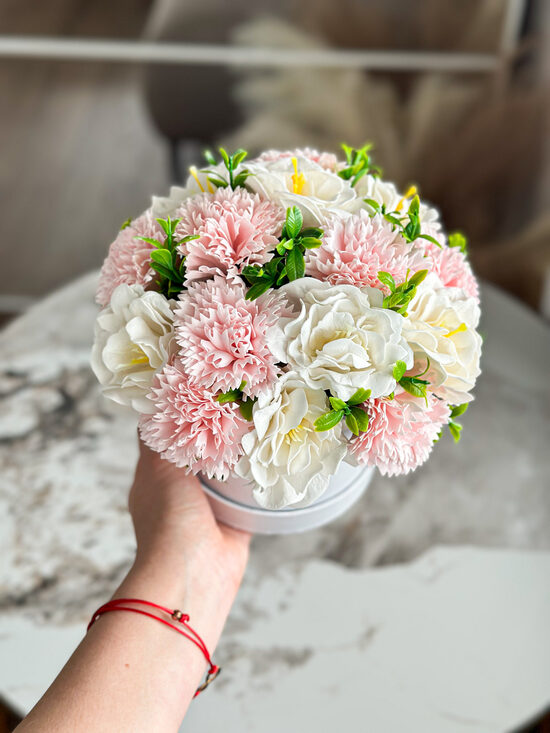 Muilo gėlių kompozicija ŠVELNIAI PAVASARINĖ, M