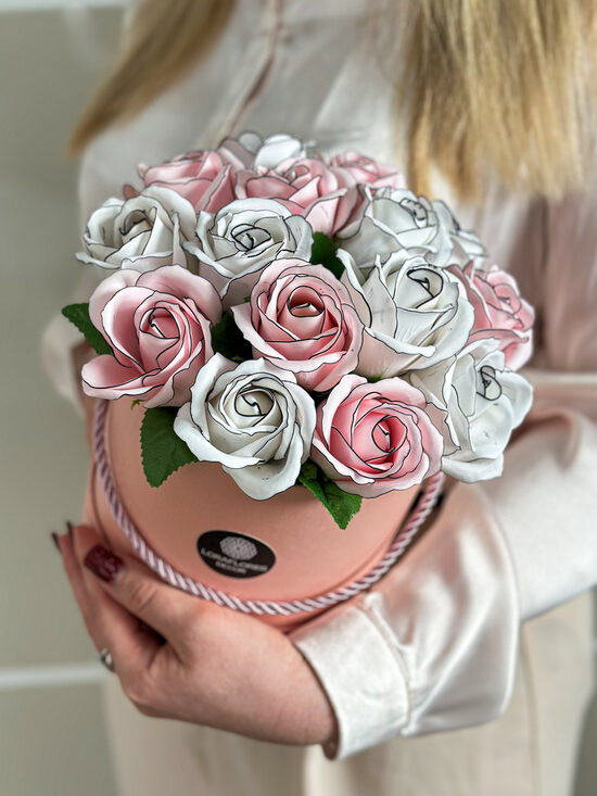 Muilo rožių puokštė ELEGANCY BLACK, ML