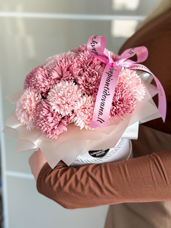 Muilo gėlių puokštė RAUSVOJI, (M)