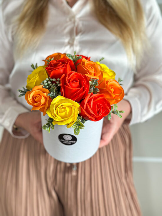 Muilo rožių puokštė ORANŽINĖ SAULĖ, (M)