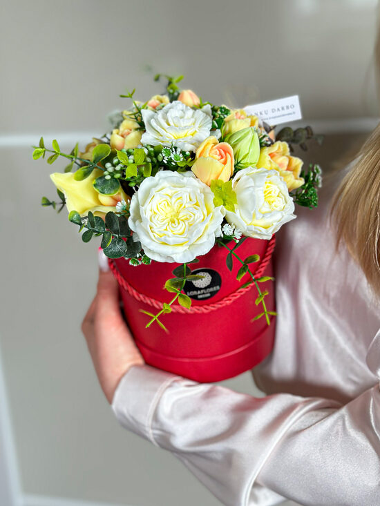 Dekoratyvinė kietojo muilo kompozicija SAULĖTOJI, (M)