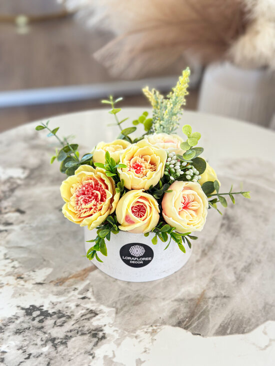 Kietojo muilo bijūnų puokštė SUBTILI ELEGANCIJA, M