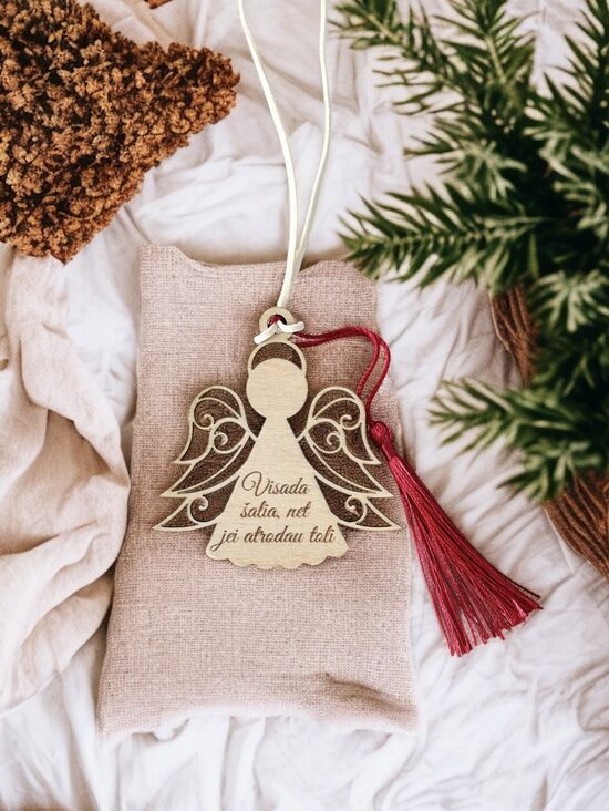 Pakabukas automobiliui ANGELAS-2