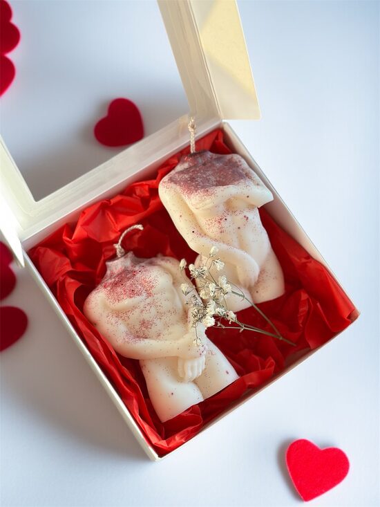 Sojų vaško žvakių komplektas AISTRINGI KŪNAI