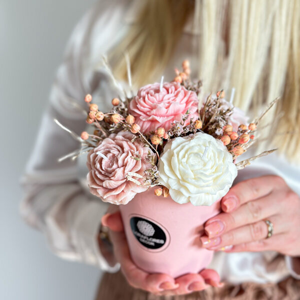 Vaško - žvakių puokštės | Kvepianti dovana | Vaško gėlės Loraflores | Džiovinti augalai