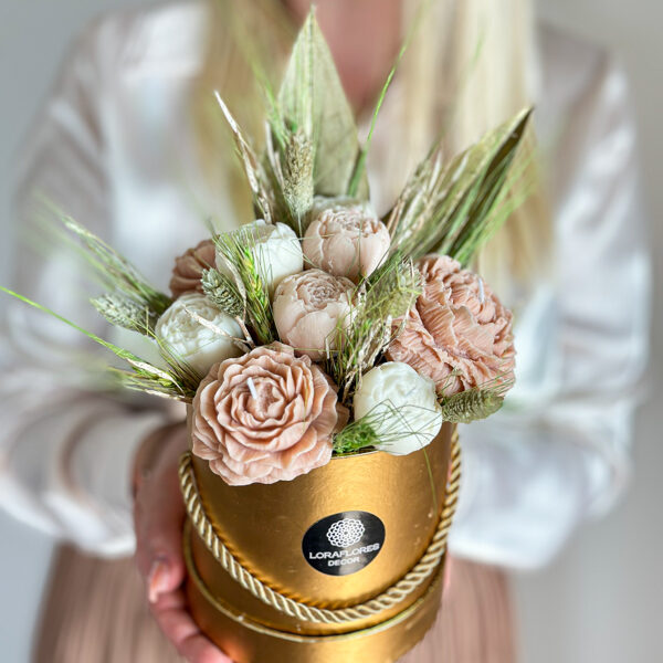 Vaško - žvakių puokštės | Kvepianti dovana | Vaško gėlės Loraflores | Džiovinti augalai